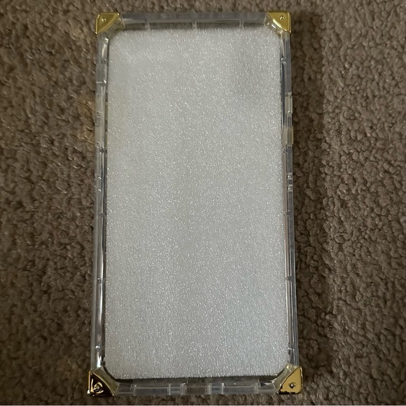 Square phone case for Apple IPhone XR - Picture 2 of 3